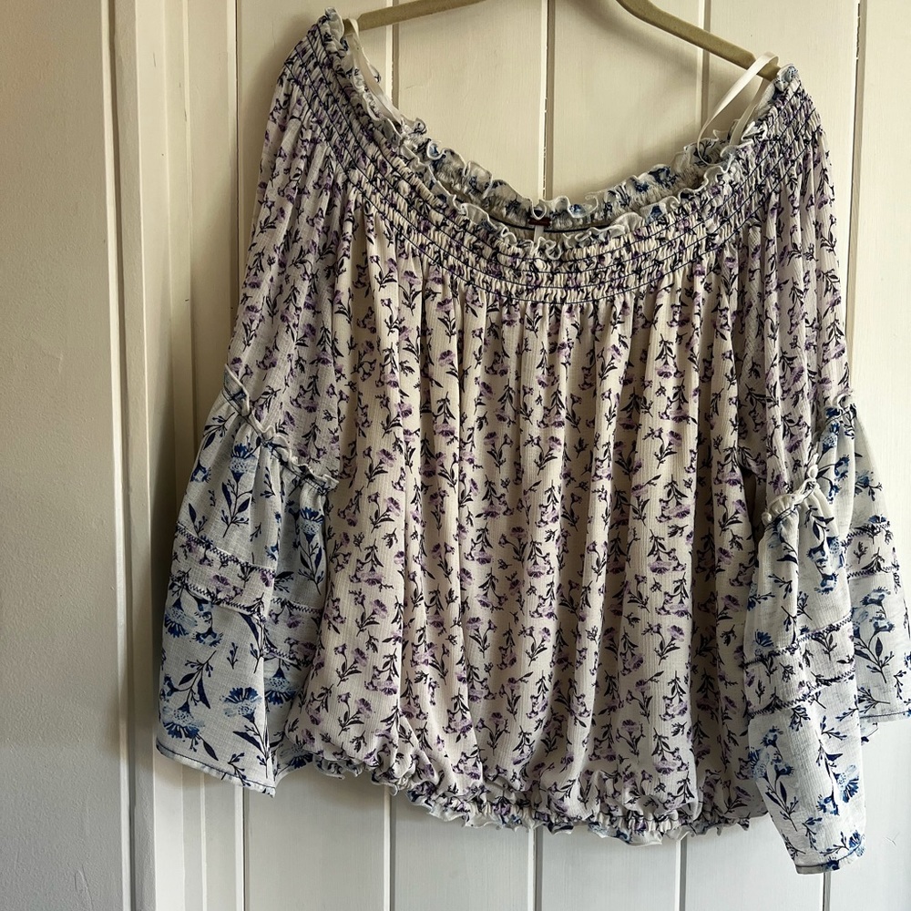 MOVING SALE!! Free People Off the Shoulder Floral Blouse